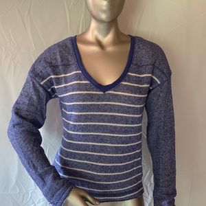 Aeropostale Crew Neck